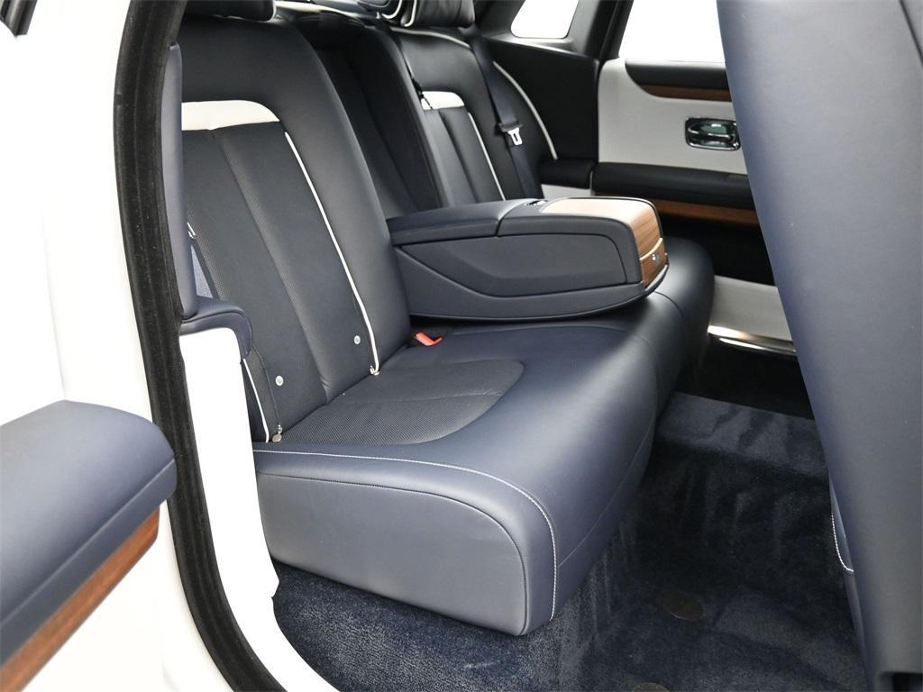 used 2022 Rolls-Royce Ghost car, priced at $263,900