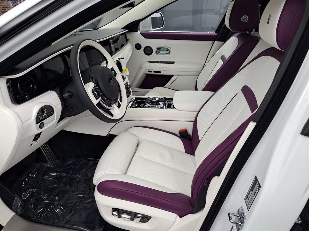 new 2025 Rolls-Royce Ghost car, priced at $530,250