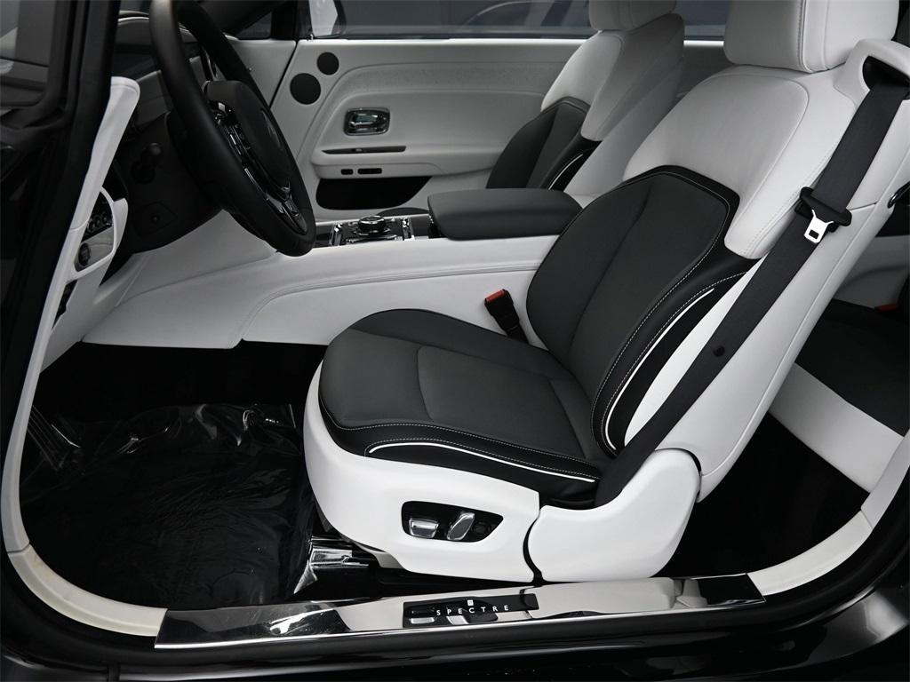 used 2024 Rolls-Royce Spectre car, priced at $389,900