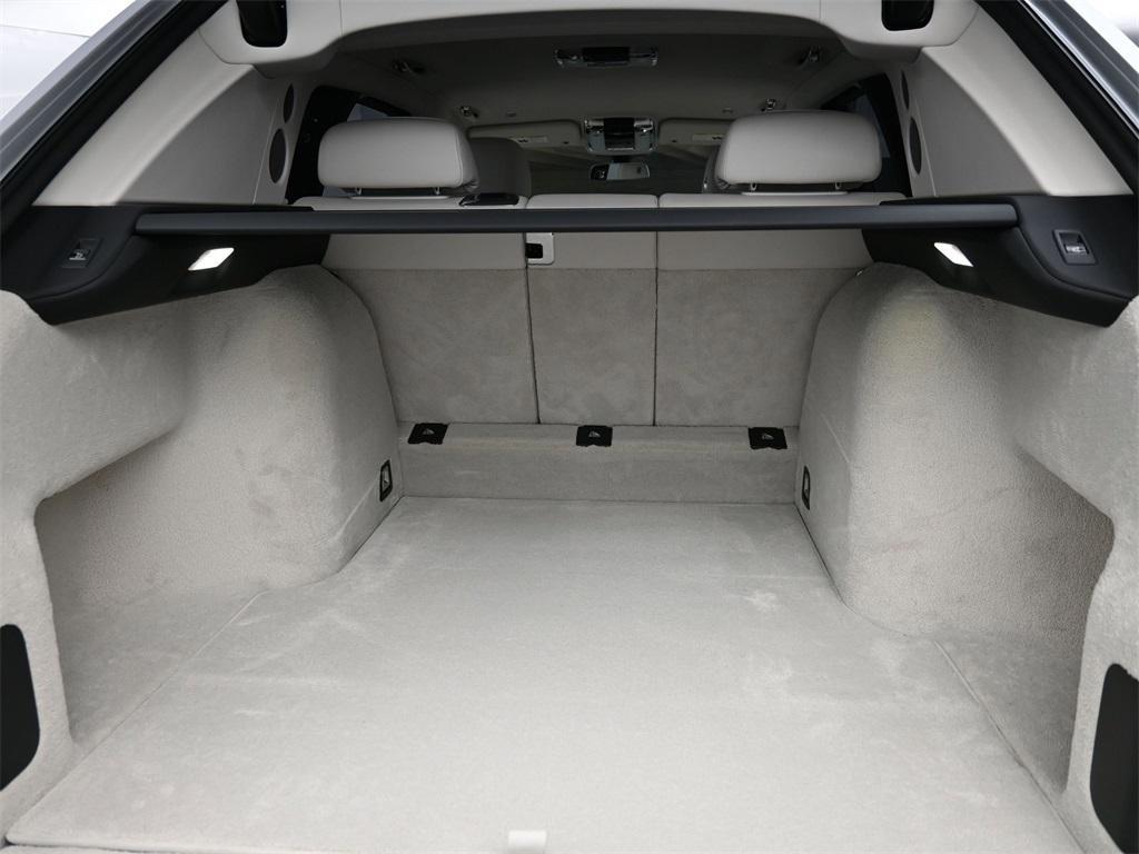new 2025 Rolls-Royce Cullinan car, priced at $438,975
