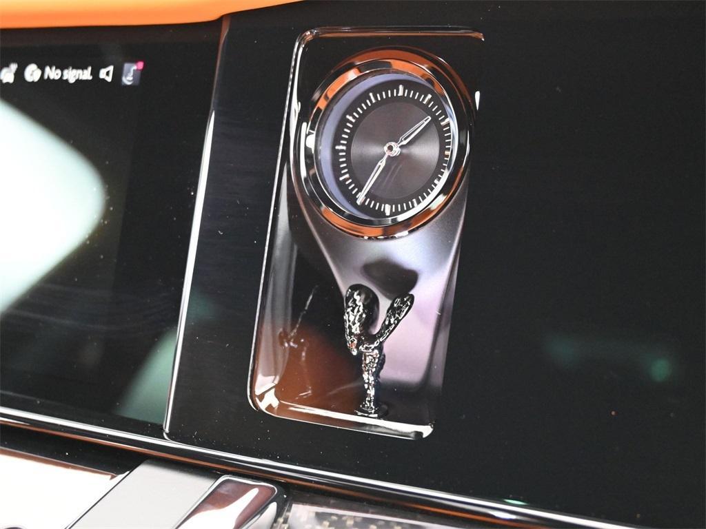 new 2025 Rolls-Royce Cullinan car, priced at $553,350