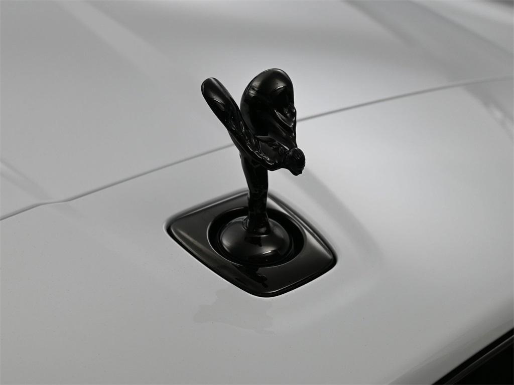 new 2025 Rolls-Royce Cullinan car, priced at $553,350