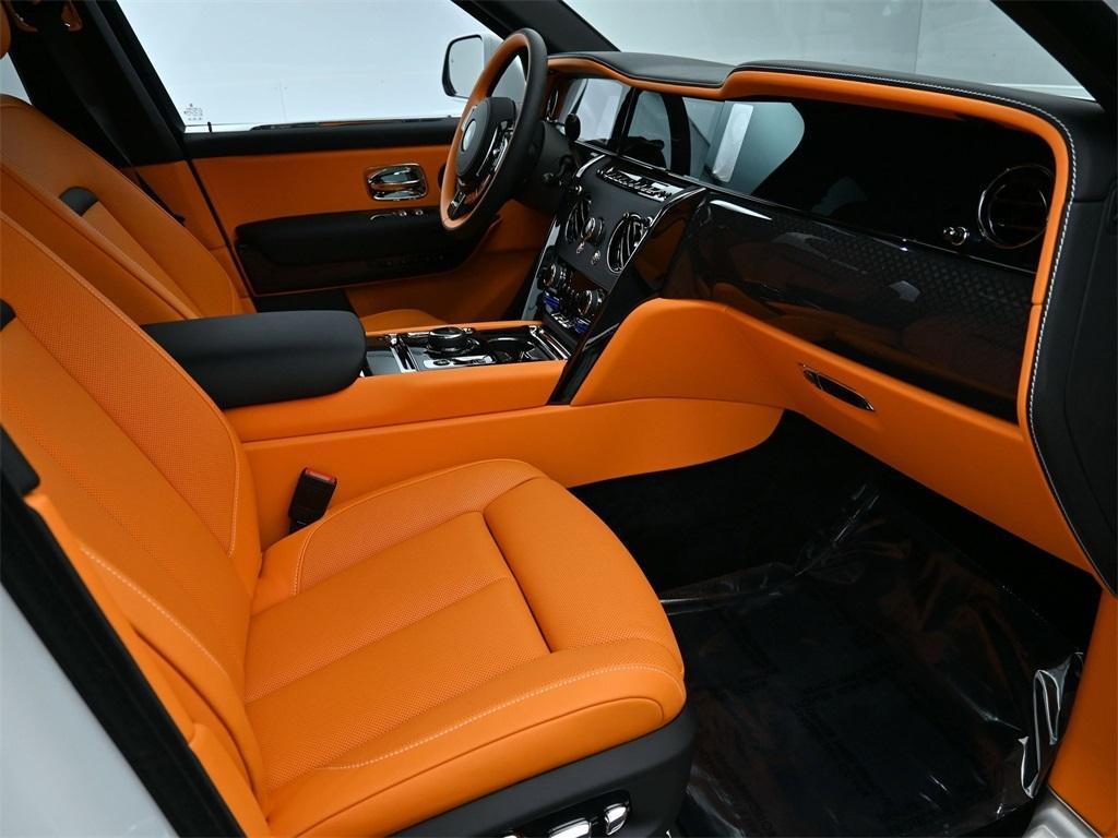 new 2025 Rolls-Royce Cullinan car, priced at $553,350