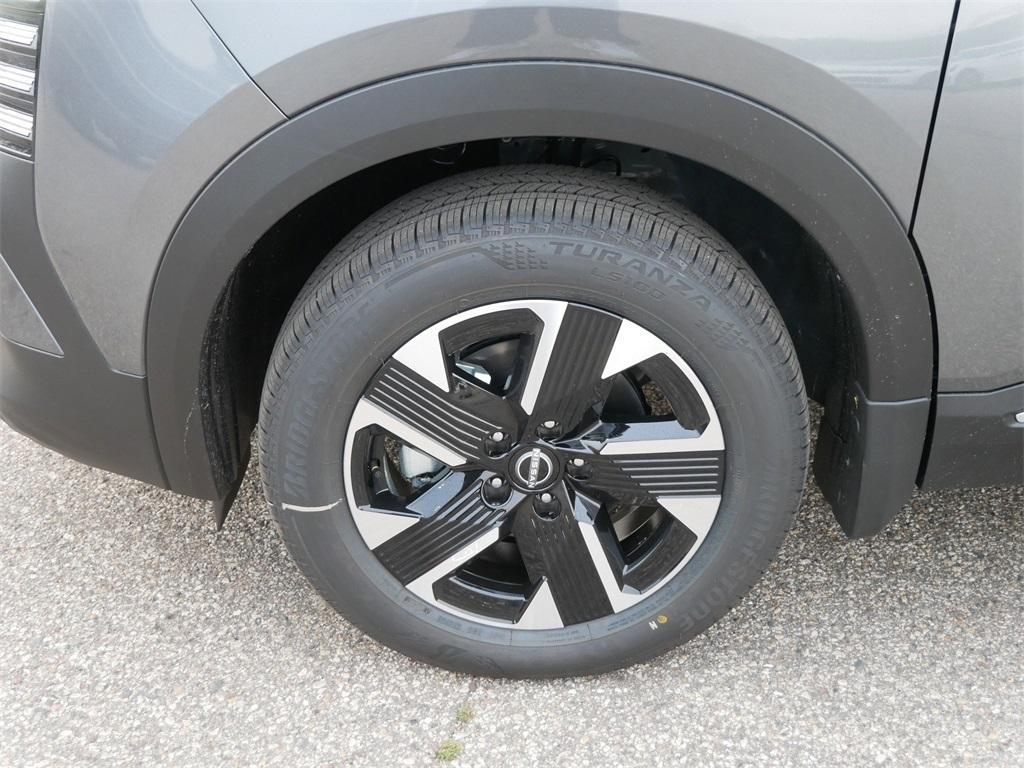 new 2026 Nissan Kicks car, priced at $27,466