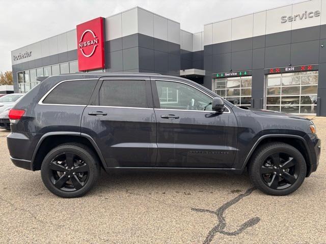 used 2015 Jeep Grand Cherokee car, priced at $17,200