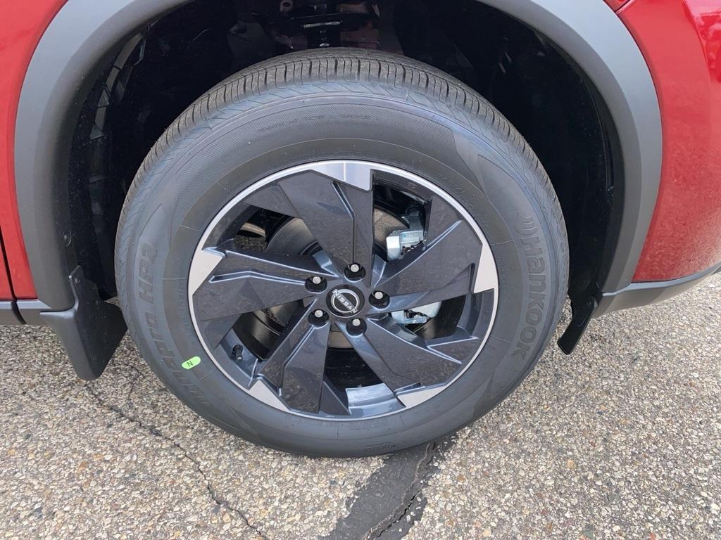 new 2025 Nissan Rogue car, priced at $33,835