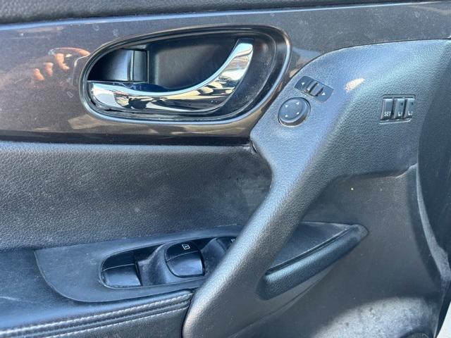 used 2019 Nissan Rogue car, priced at $13,500