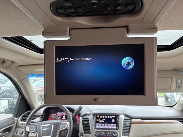 used 2016 GMC Yukon car, priced at $28,900