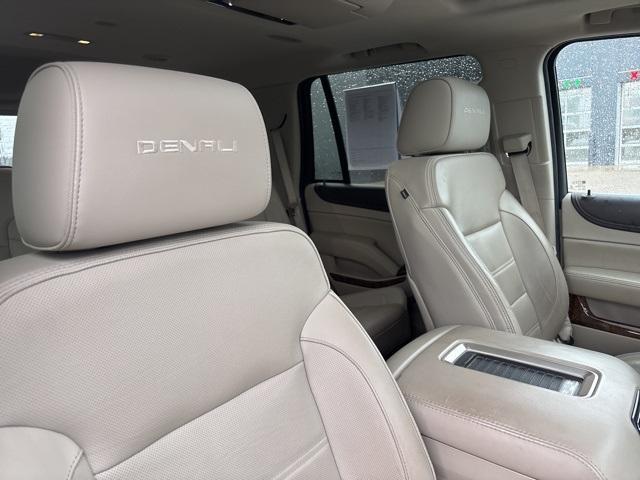 used 2016 GMC Yukon car, priced at $28,900