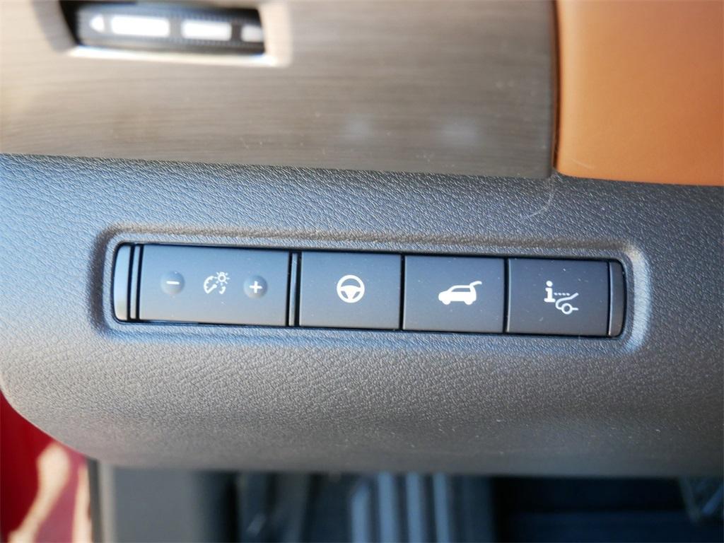 new 2025 Nissan Pathfinder car, priced at $52,865