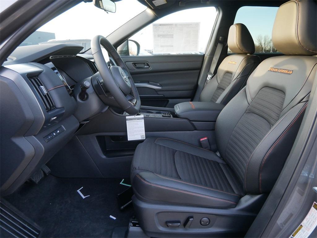 new 2025 Nissan Pathfinder car, priced at $42,357