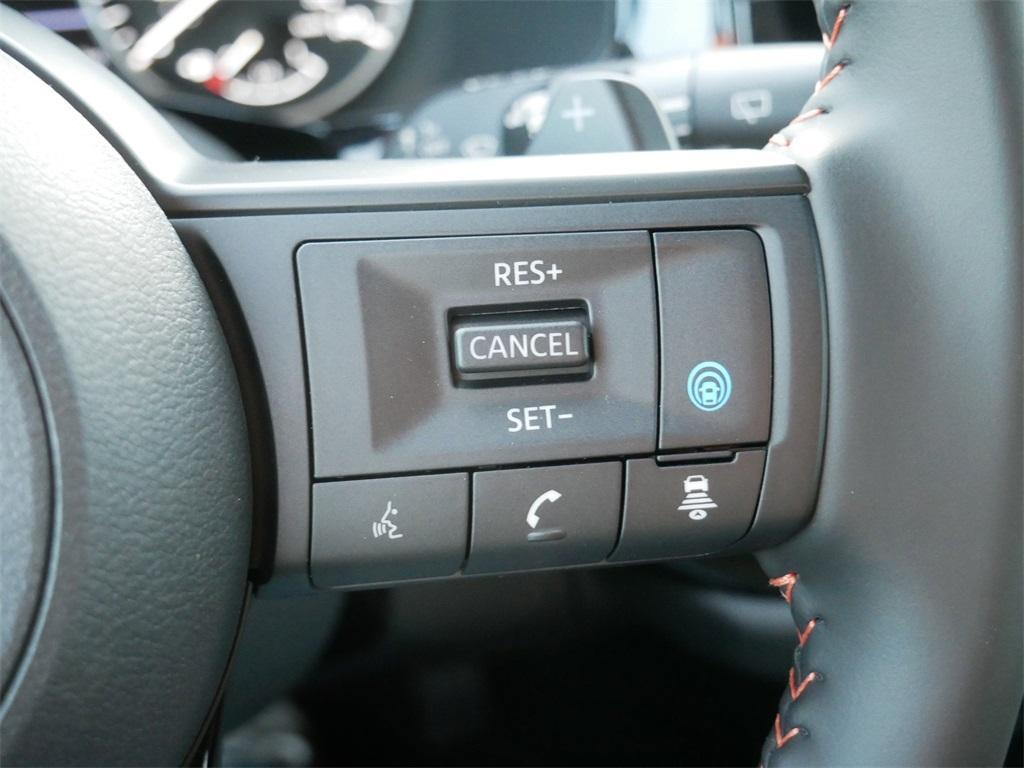 new 2025 Nissan Pathfinder car, priced at $42,357