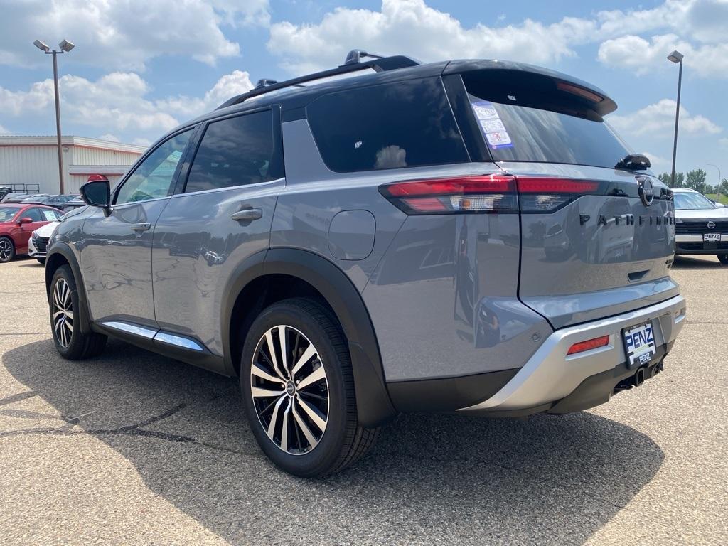 new 2025 Nissan Pathfinder car, priced at $51,251