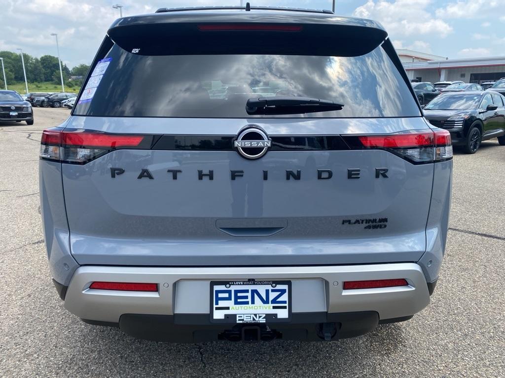 new 2025 Nissan Pathfinder car, priced at $51,251