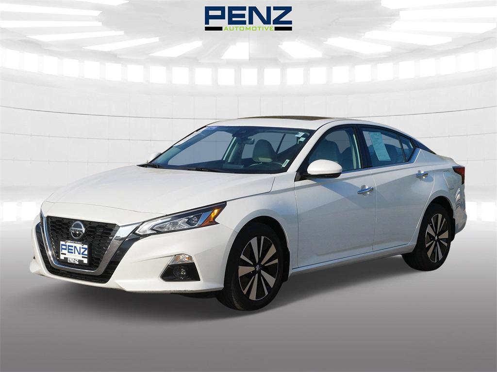used 2021 Nissan Altima car, priced at $15,998