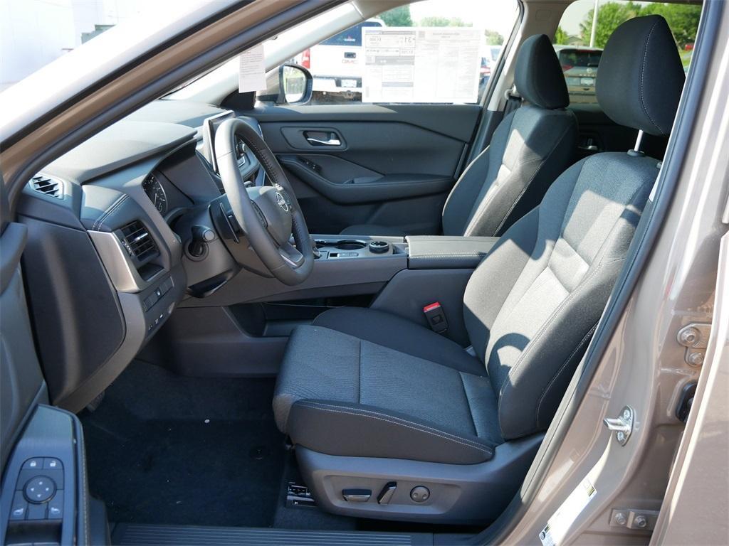 new 2025 Nissan Rogue car, priced at $33,835