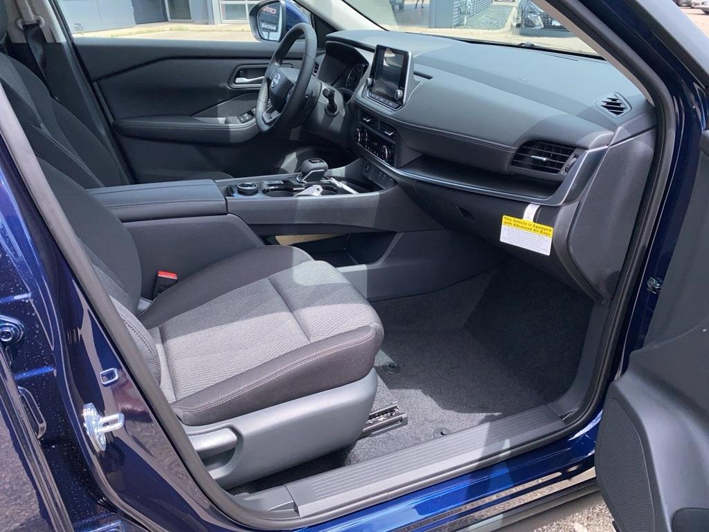 new 2025 Nissan Rogue car, priced at $33,385