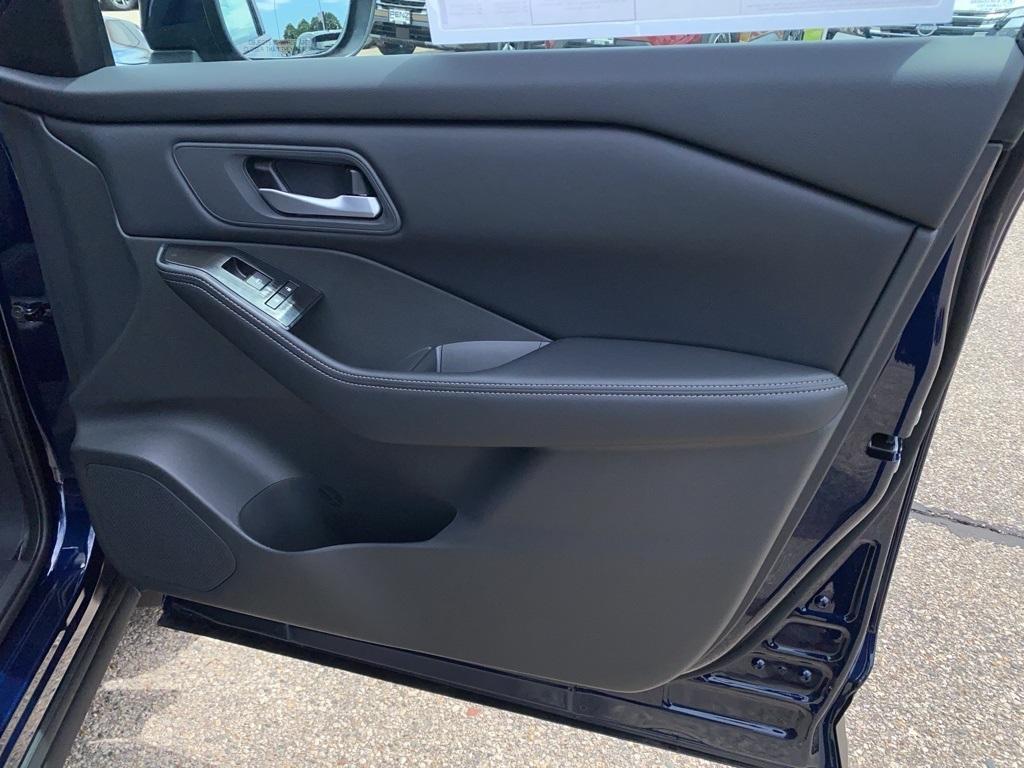 new 2025 Nissan Rogue car, priced at $33,385