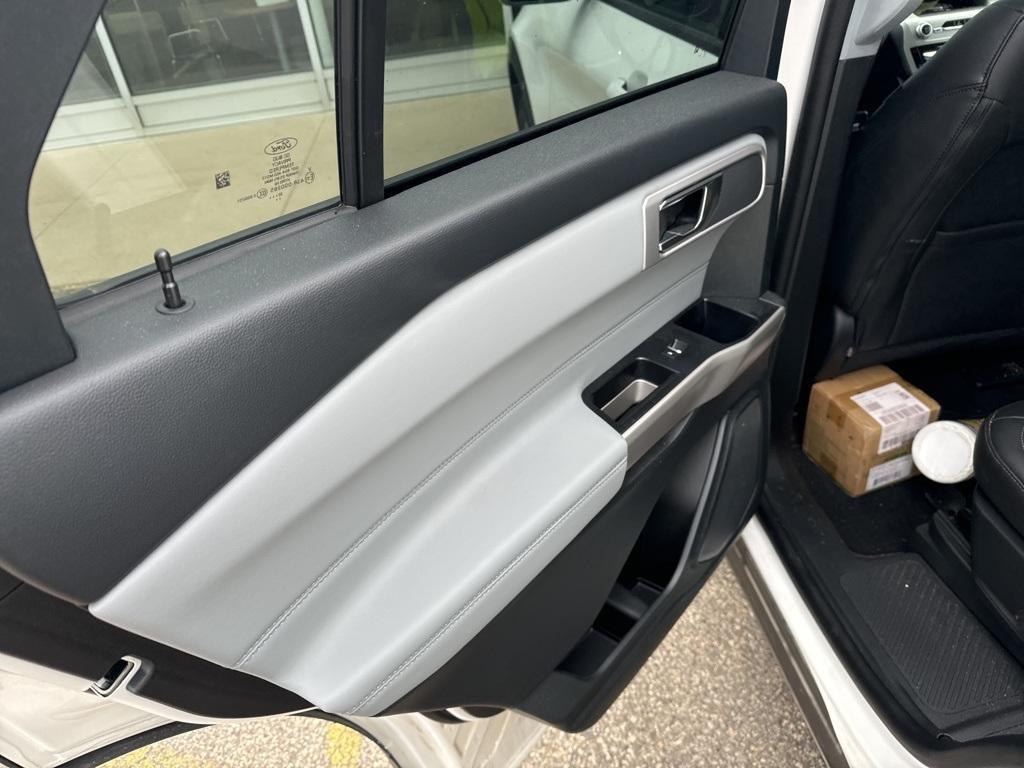used 2022 Ford Explorer car, priced at $34,900