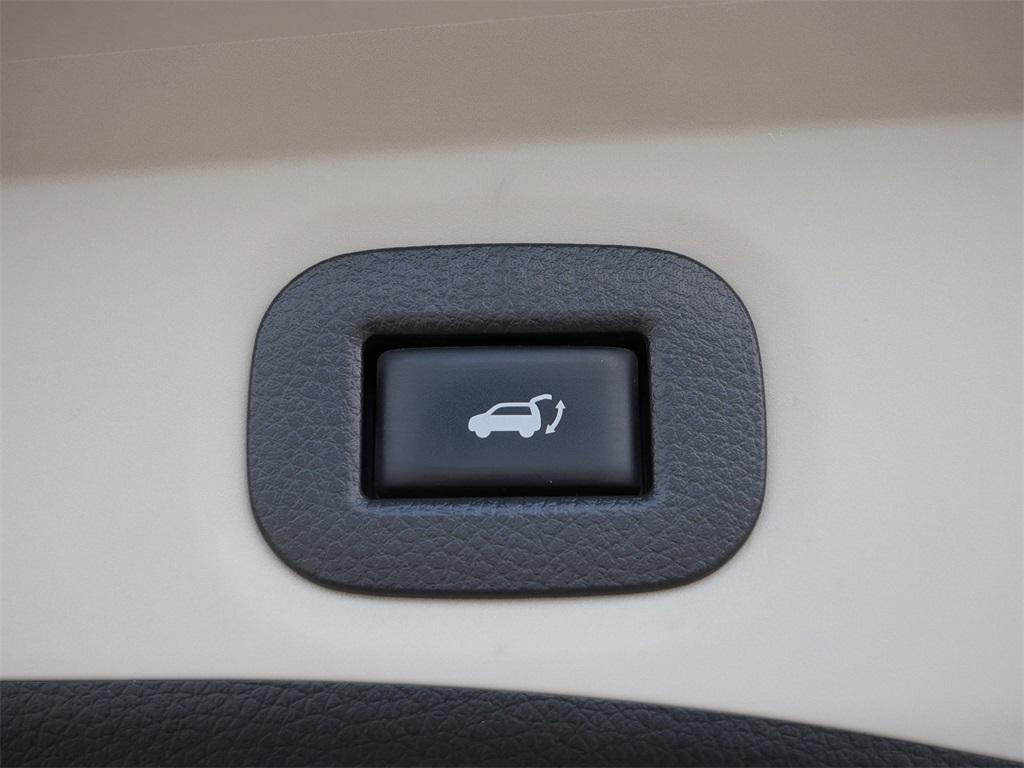 used 2019 Nissan Rogue car, priced at $17,200