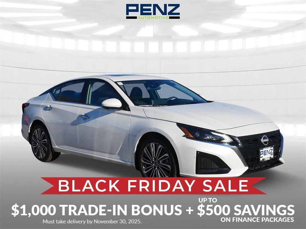 used 2025 Nissan Altima car, priced at $27,900