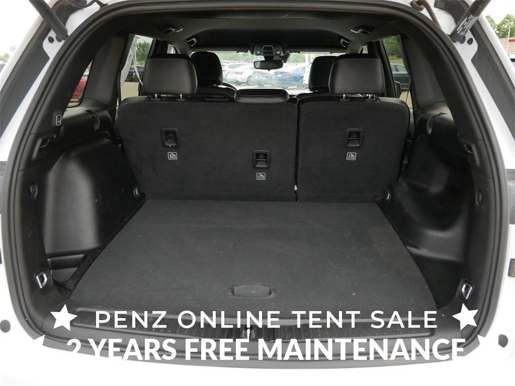 used 2024 Jeep Grand Cherokee car, priced at $31,000