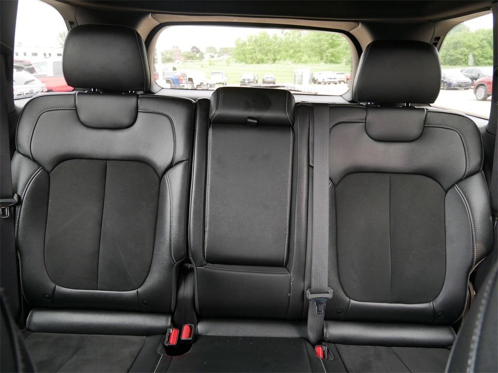 used 2024 Jeep Grand Cherokee car, priced at $33,500
