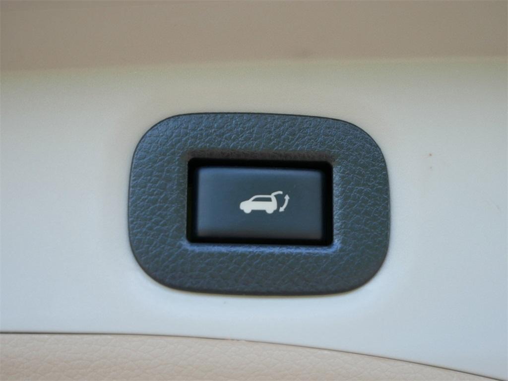 used 2020 Nissan Rogue car, priced at $22,700