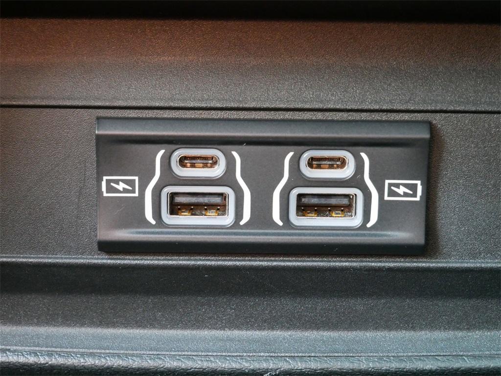 used 2023 Jeep Grand Cherokee car, priced at $27,000