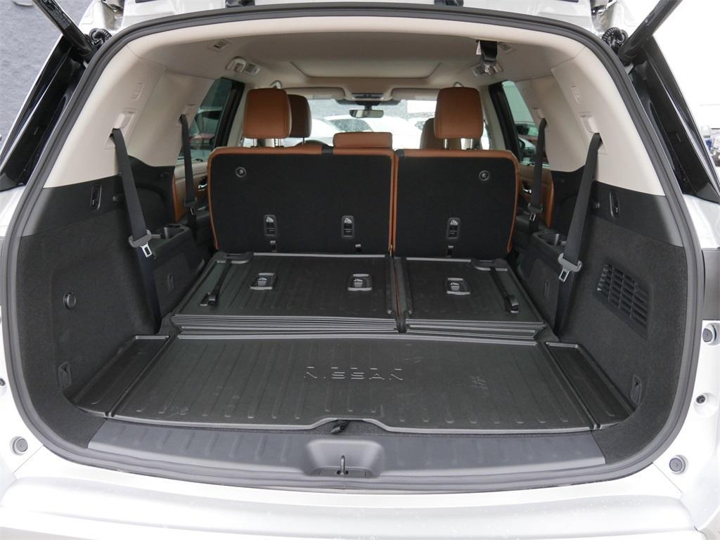 new 2025 Nissan Pathfinder car, priced at $49,326