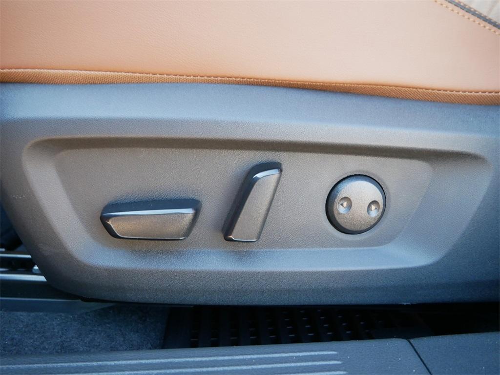 new 2025 Nissan Rogue car, priced at $41,336