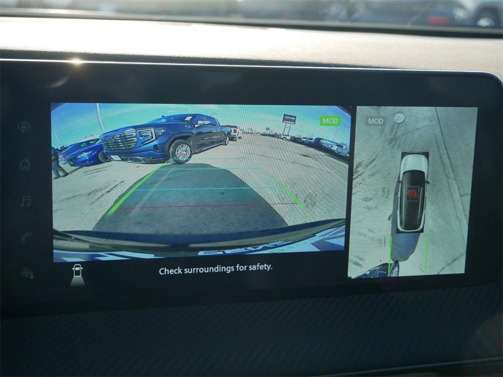 new 2025 Nissan Kicks car, priced at $29,436