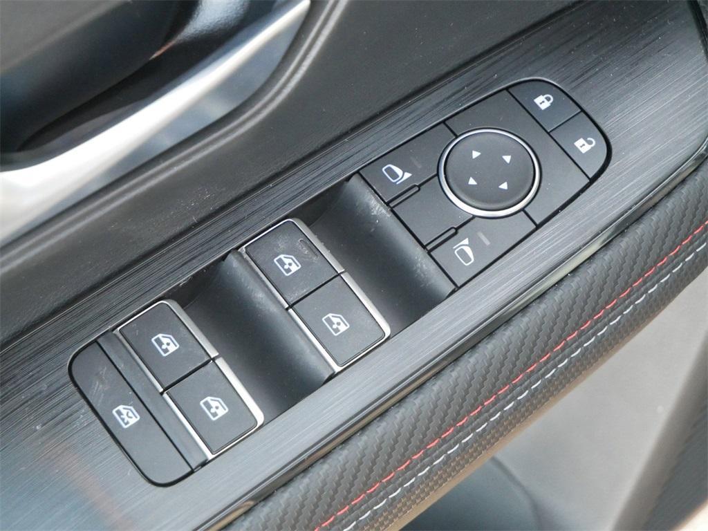 new 2025 Nissan Kicks car, priced at $29,436