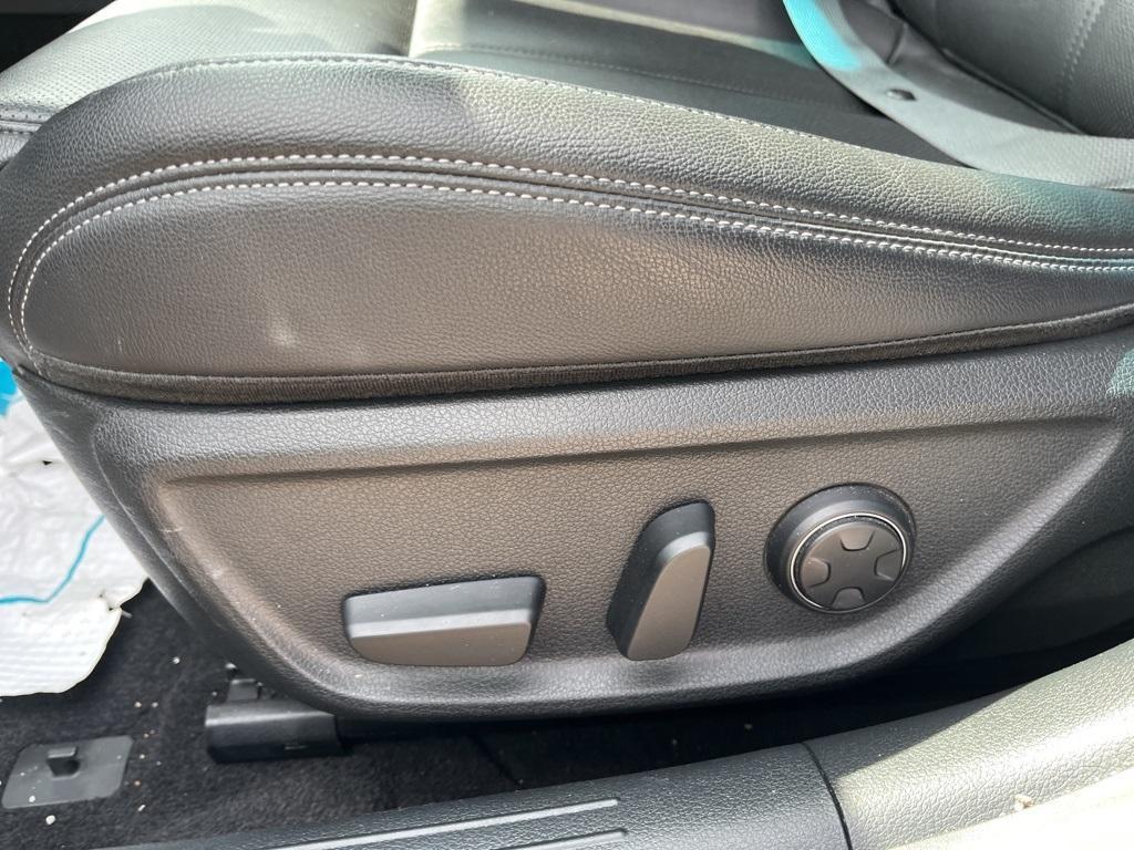 used 2024 Genesis G70 car, priced at $34,500