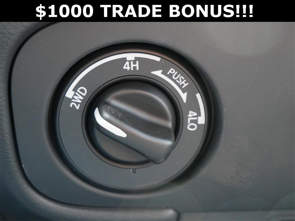 new 2025 Nissan Frontier car, priced at $40,122