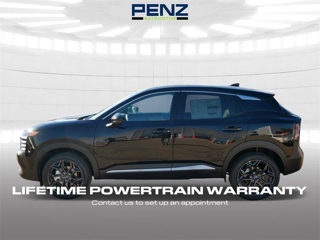 new 2025 Nissan Kicks car, priced at $28,946