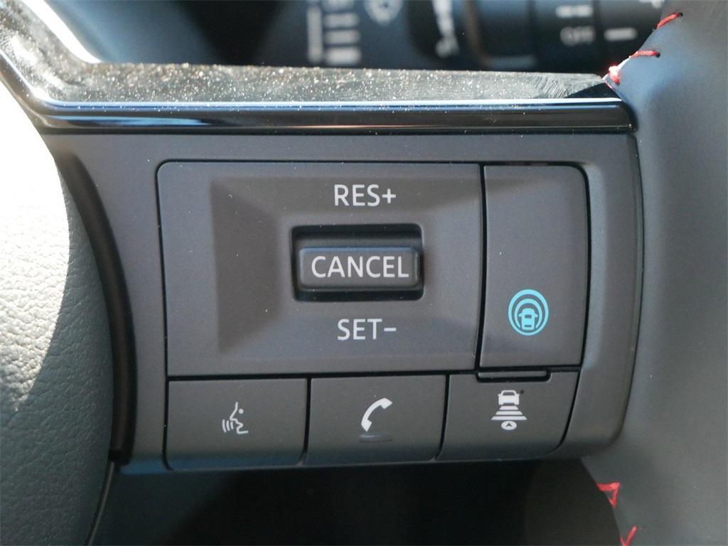 new 2025 Nissan Kicks car, priced at $28,946