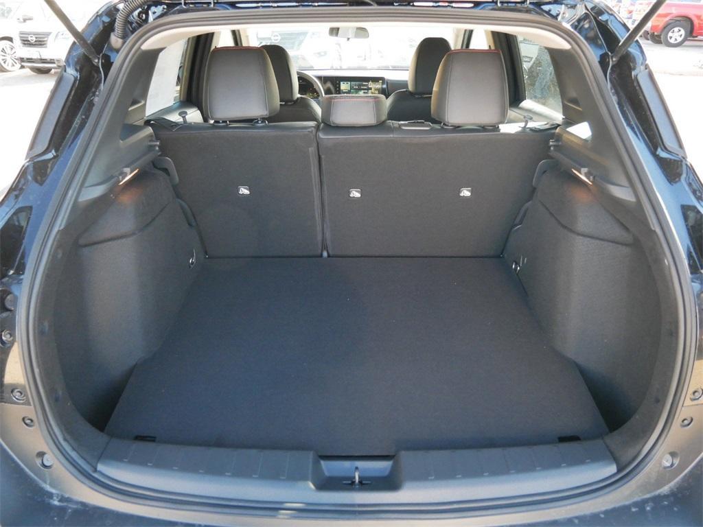 new 2025 Nissan Kicks car, priced at $28,946