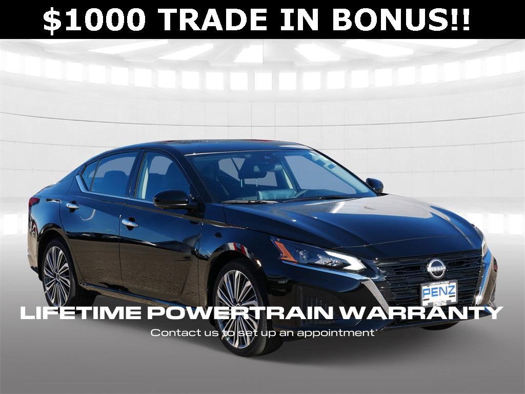 new 2025 Nissan Altima car, priced at $33,706