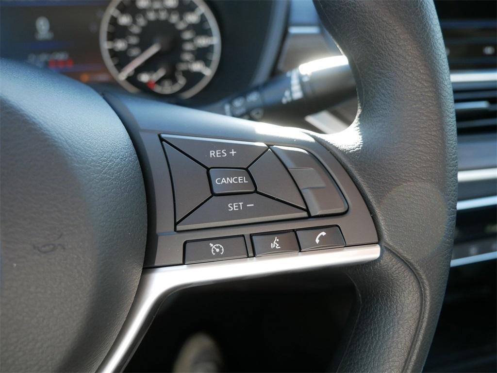 new 2025 Nissan Altima car, priced at $30,770