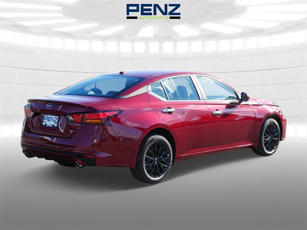 new 2025 Nissan Altima car, priced at $30,770