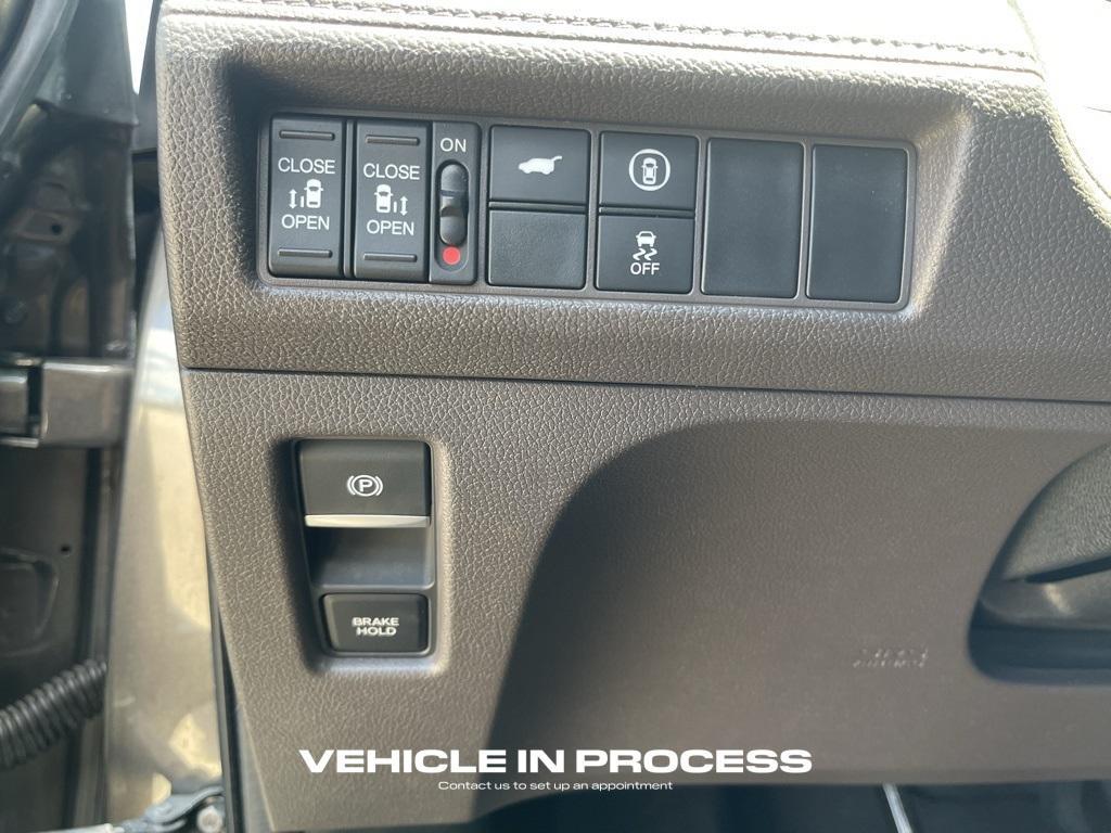 used 2022 Honda Odyssey car, priced at $34,900