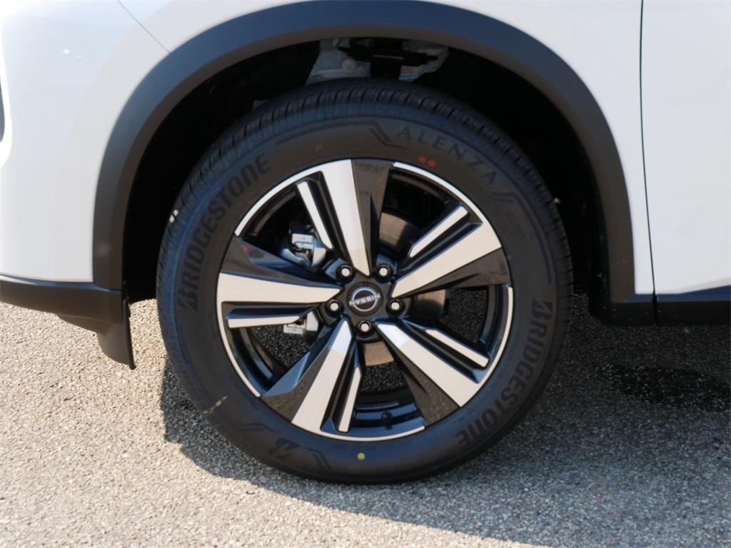 new 2025 Nissan Rogue car, priced at $39,252
