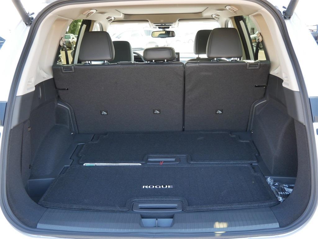 new 2025 Nissan Rogue car, priced at $39,252