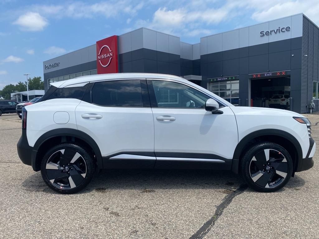 new 2025 Nissan Kicks car, priced at $26,648