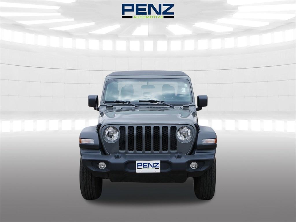 used 2022 Jeep Gladiator car, priced at $32,500