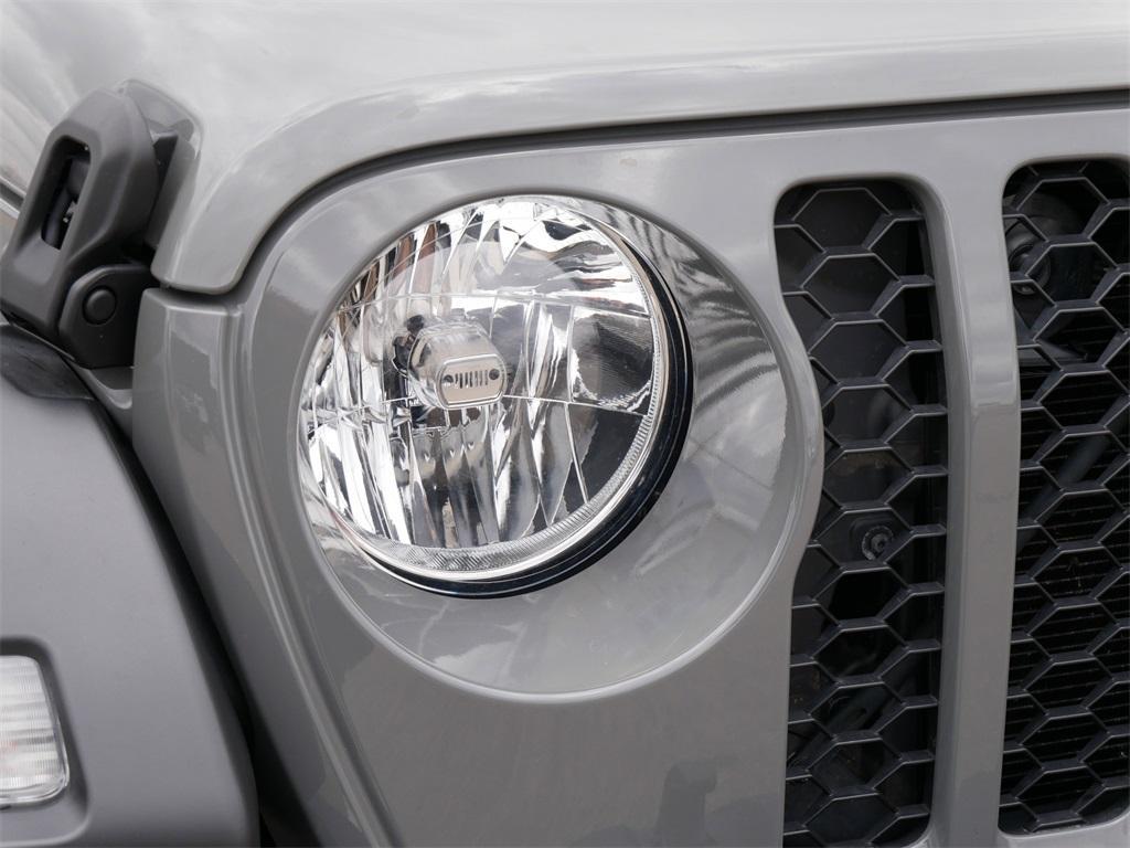 used 2022 Jeep Gladiator car, priced at $32,500