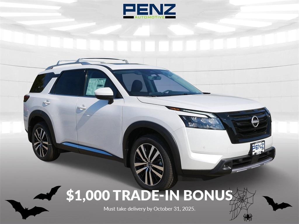 new 2025 Nissan Pathfinder car, priced at $50,760
