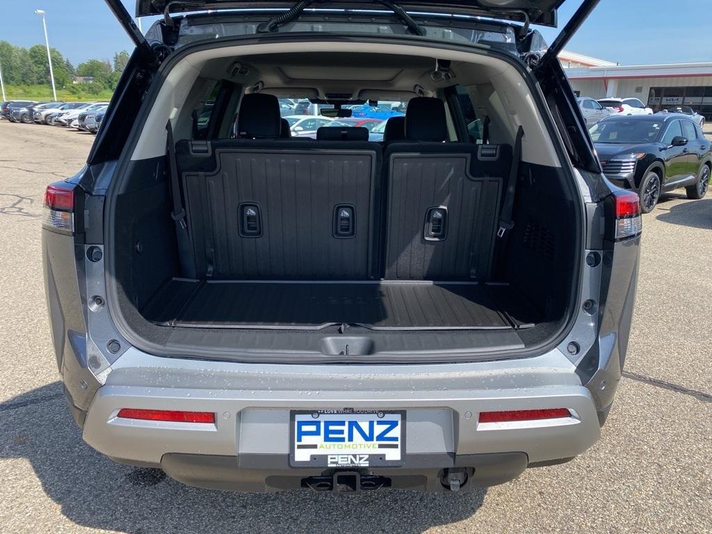 new 2025 Nissan Pathfinder car, priced at $50,360