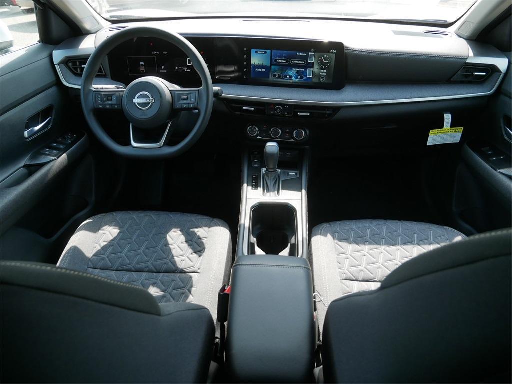new 2025 Nissan Kicks car, priced at $25,918